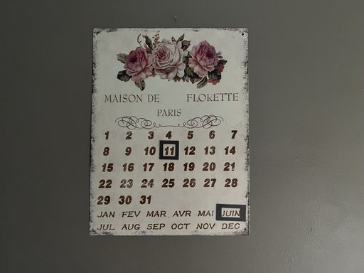 [84643] Calendrier photo en métal roses